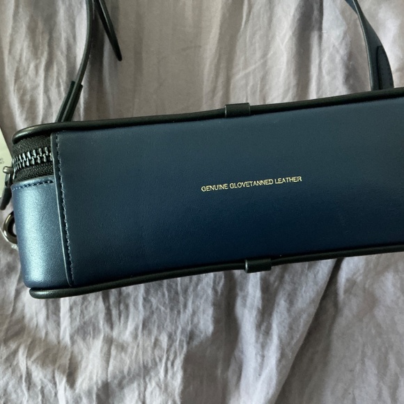 Coach CM370 Charter Crossbody With Hybrid Pouch IN DEEP BLUE - Picture 9 of 12